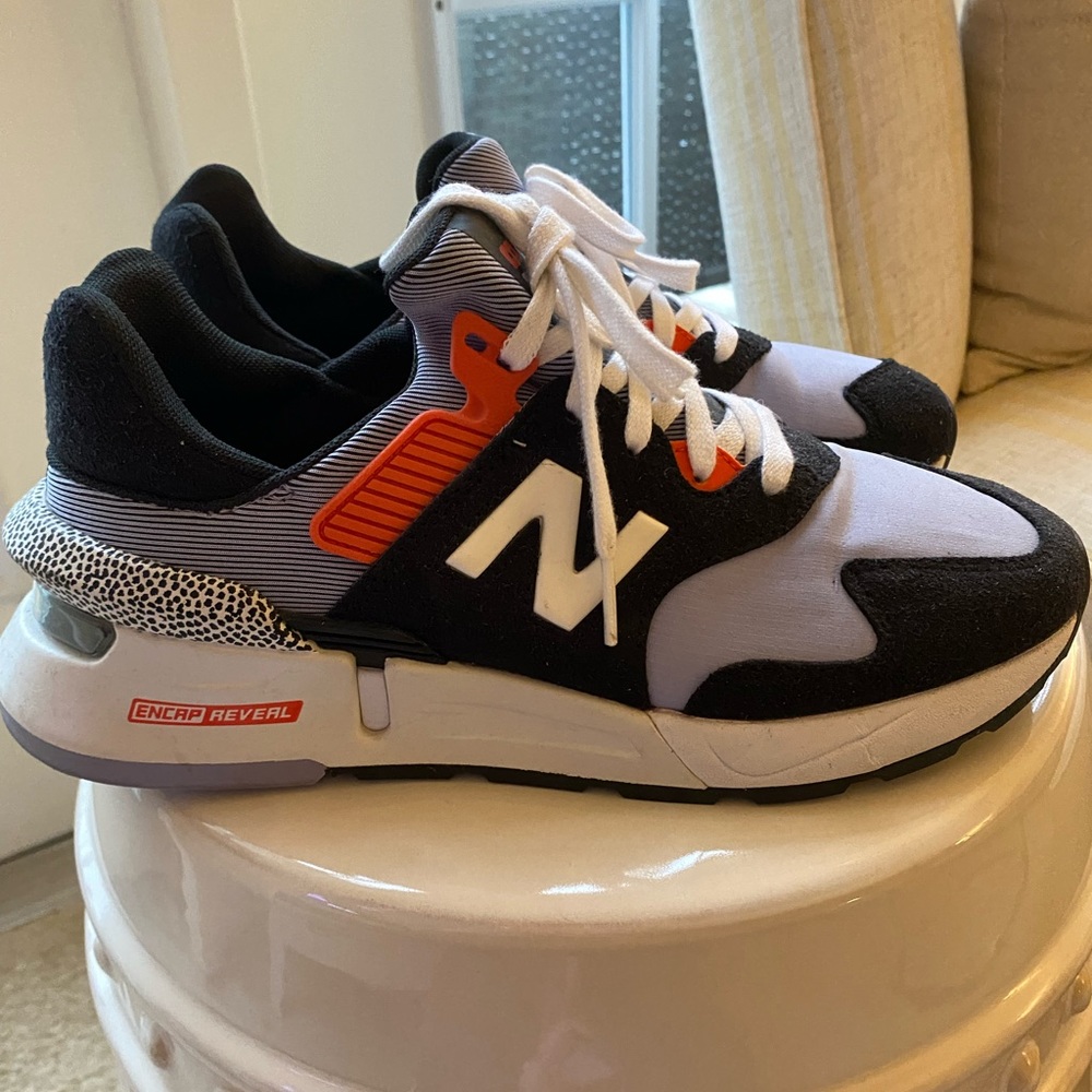 New Balance 997